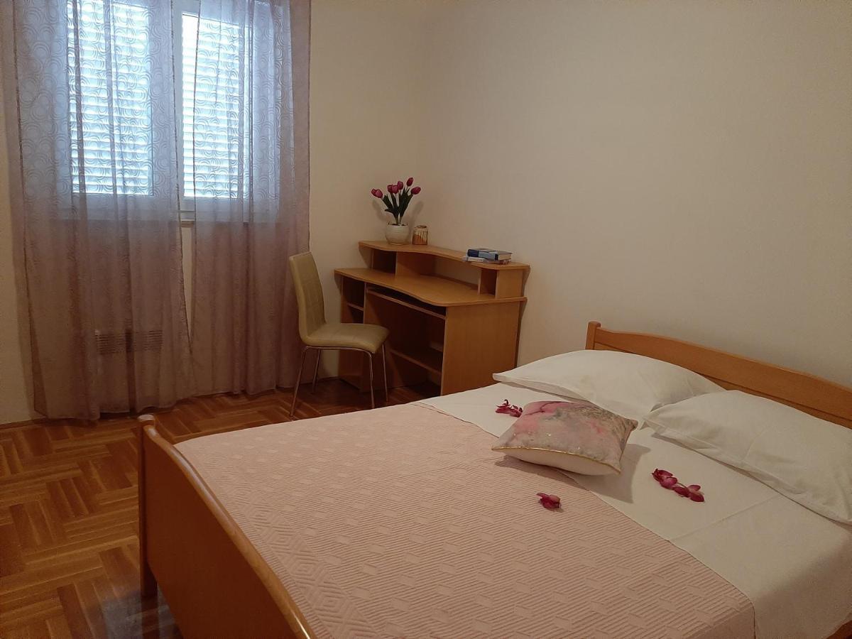 Apartment Jelena トロギール エクステリア 写真