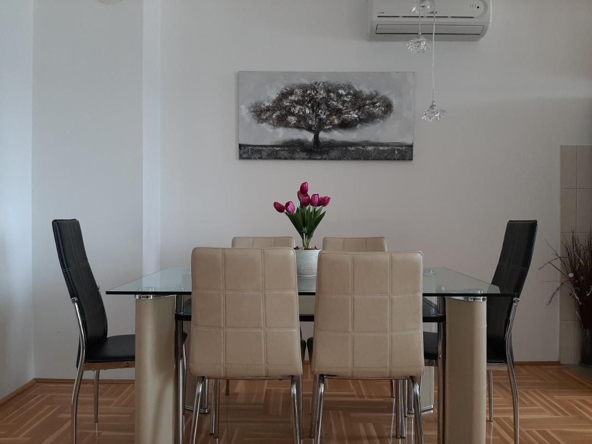 Apartment Jelena トロギール エクステリア 写真